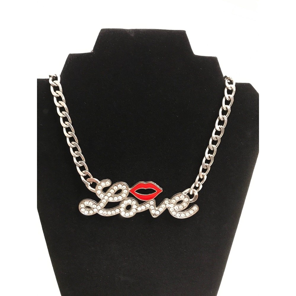 Necklace Love